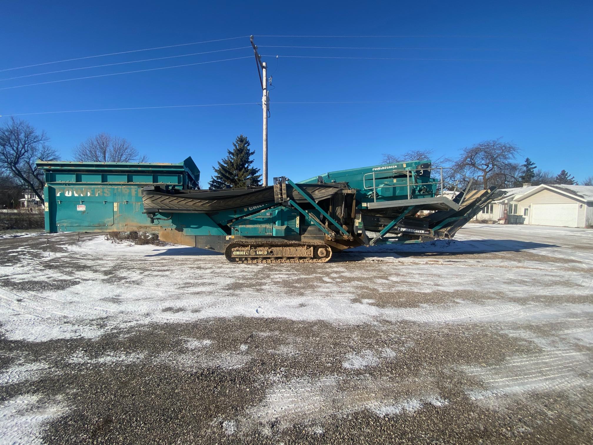 2018 TEREX CHIEFTAIN 1400